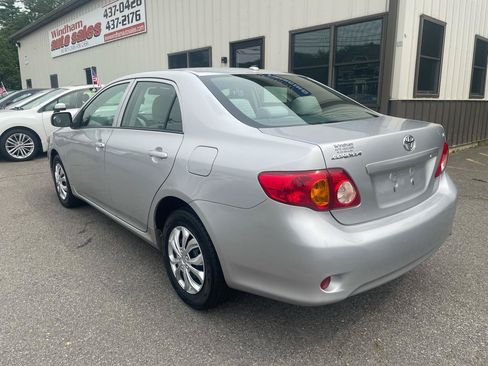 Used 2009 Toyota Corolla LE FWD image 6