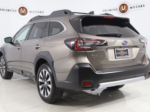 Used 2023 Subaru Outback Limited image 4