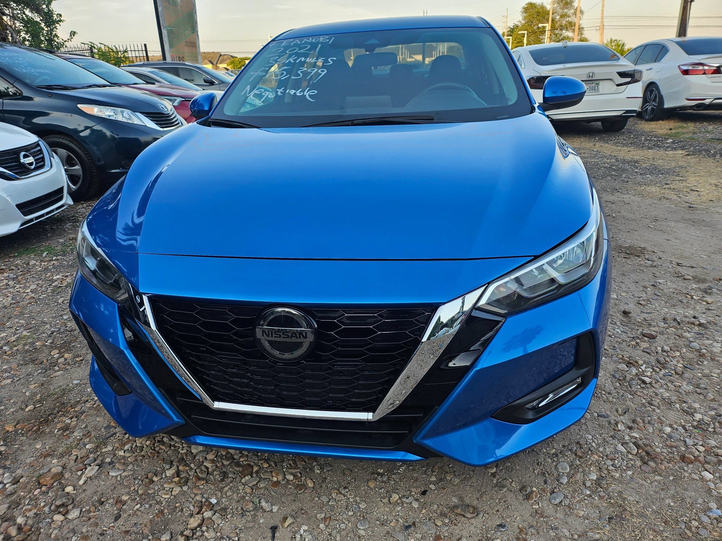 Used 2021 Nissan Sentra SV w/ Trunk Package FWD image 2