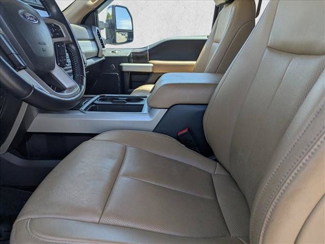 Used 2022 Ford F250 Lariat w/ Lariat Ultimate Package AWD/4WD image 23