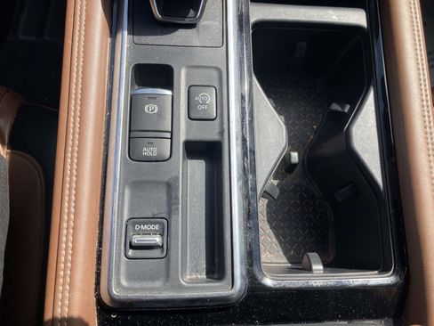 Used 2022 Nissan Pathfinder Platinum w/ Cargo Package FWD image 30