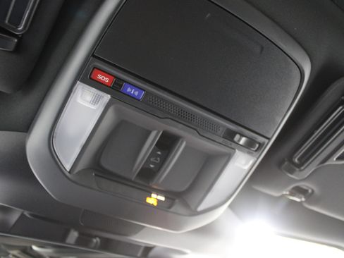 New 2026 Subaru Forester Premium image 18