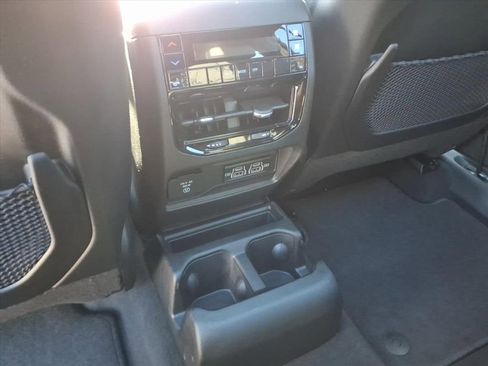 New 2025 Jeep Grand Cherokee L Limited image 34