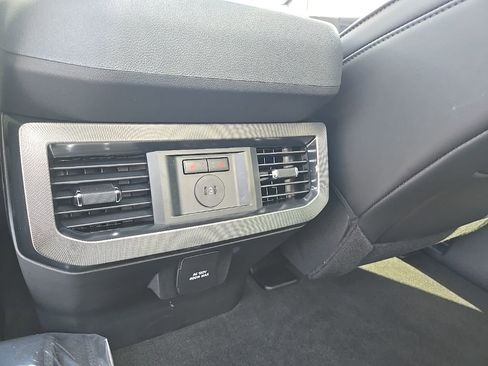 New 2025 Ford F250 Platinum image 26