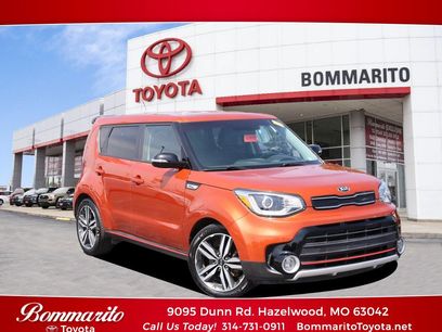 Used 2018 Kia Soul ! w/ Tech Package