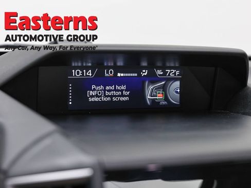 Used 2022 Subaru Forester Premium AWD/4WD image 23