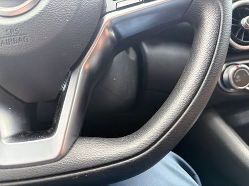 Used 2024 Nissan Sentra SV FWD image 16