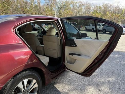 Used 2013 Honda Accord LX image 26