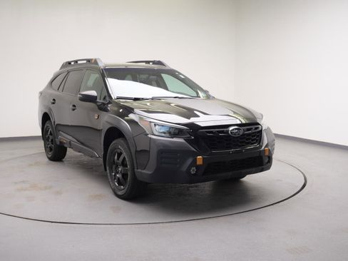Used 2022 Subaru Outback Wilderness AWD/4WD image 6