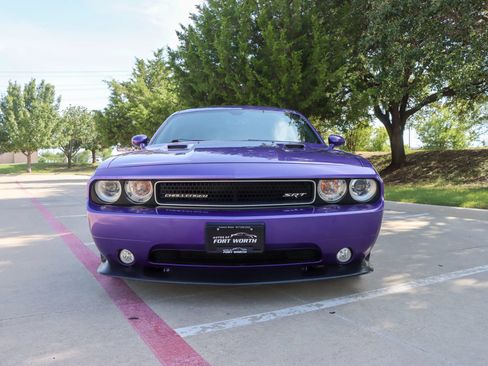 Used 2013 Dodge Challenger SRT8 w/ Harman Kardon Audio Group RWD image 2