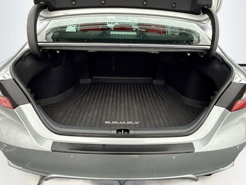 Used 2023 Toyota Camry XSE image 28