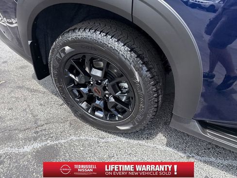 New 2025 Nissan Armada PRO-4X w/ Pro-4X Premium Package image 23