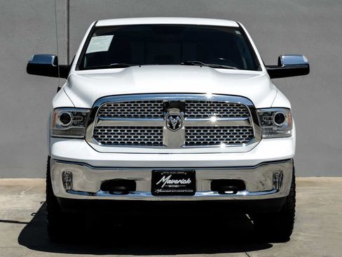 Used 2018 RAM 1500 Laramie w/ Convenience Group AWD/4WD image 5