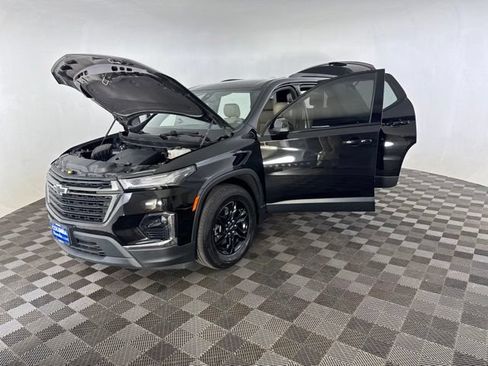 Used 2023 Chevrolet Traverse LS w/ Midnight/Sport Edition AWD/4WD image 13