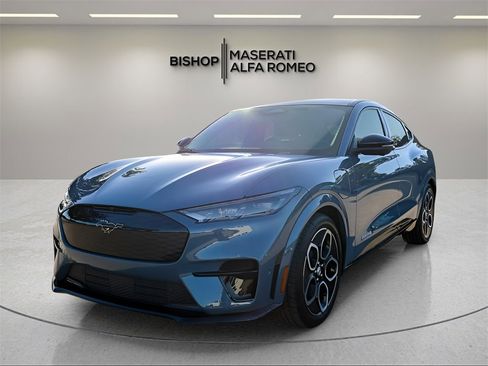 Used 2023 Ford Mustang Mach-E GT image 3