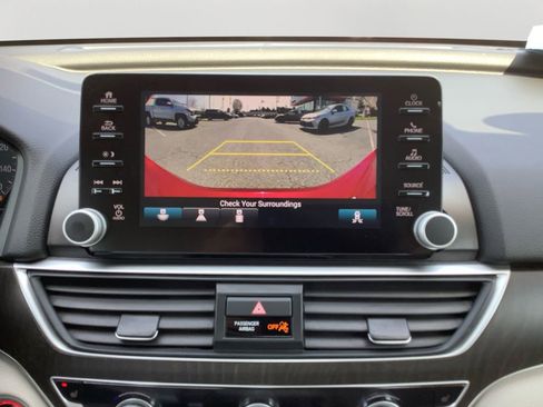 Used 2018 Honda Accord EX-L image 31