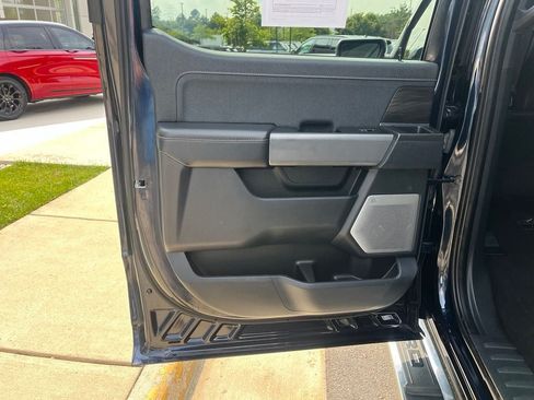 Used 2024 Ford F150 Lariat w/ Equipment Group 502A High AWD/4WD image 18