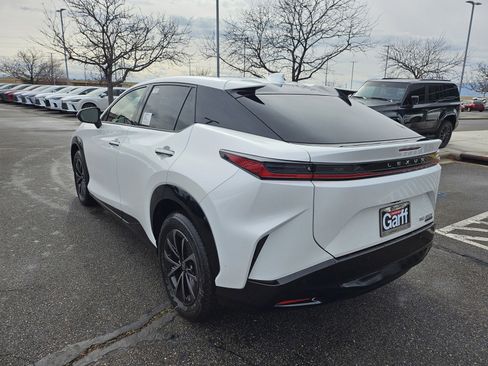 New 2026 Lexus RZ 450e AWD image 8