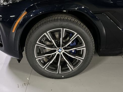New 2026 BMW X6 xDrive40i w/ Climate Comfort Package image 10