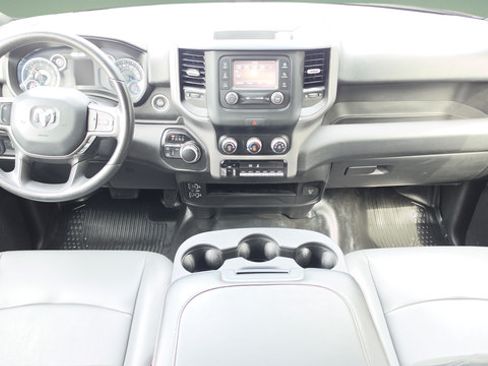 Used 2024 RAM 2500 Tradesman w/ Chrome Appearance Group AWD/4WD image 22