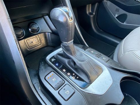 Used 2017 Hyundai Santa Fe Sport image 32