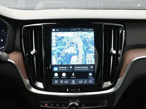 Used 2023 Volvo S60 B5 Core w/ Climate Package FWD image 14