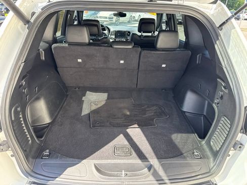 Used 2022 Jeep Grand Cherokee Limited RWD image 11