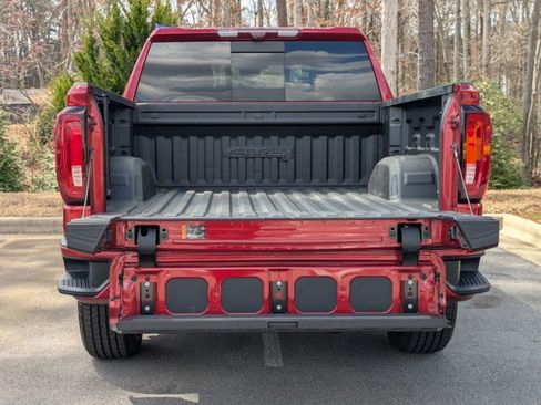 Used 2023 GMC Sierra 1500 AT4 w/ AT4 Premium Package AWD/4WD image 34