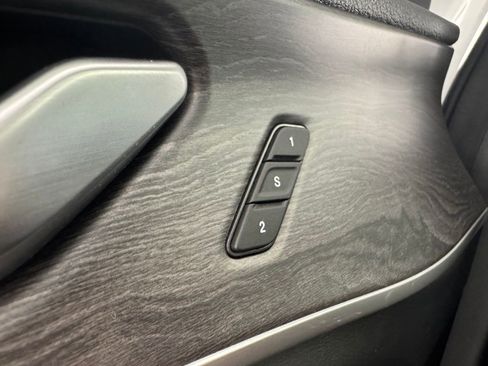Used 2022 Jeep Grand Cherokee Limited AWD/4WD image 28