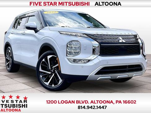 Used 2022 Mitsubishi Outlander SE AWD/4WD image 1