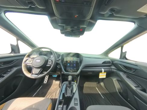 Certified 2025 Subaru Crosstrek 2.5i Sport w/ Crosstrek Mirror Package image 28