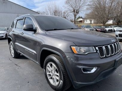 Used 2020 Jeep Grand Cherokee Laredo