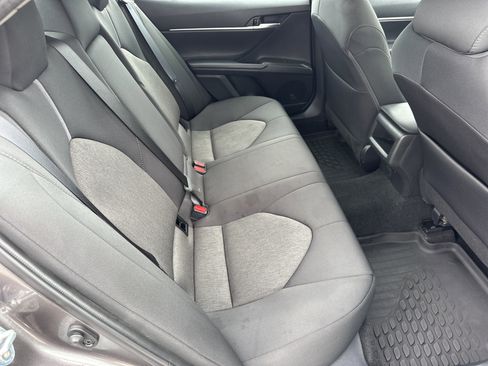 Used 2024 Toyota Camry LE FWD image 19