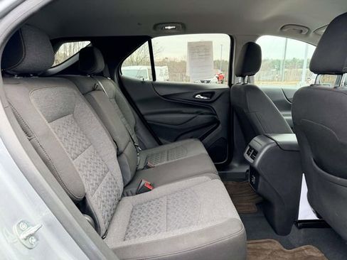 Used 2023 Chevrolet Equinox LT image 13