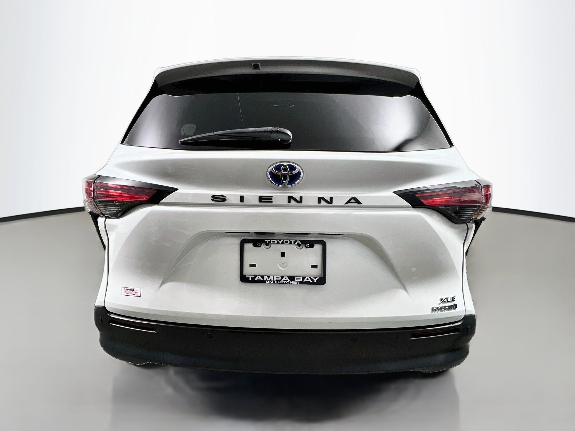 Used 2022 Toyota Sienna XLE FWD image 6