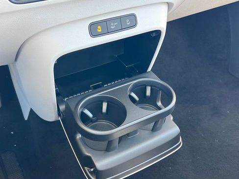 New 2025 Volkswagen ID. Buzz 1st Edition image 24