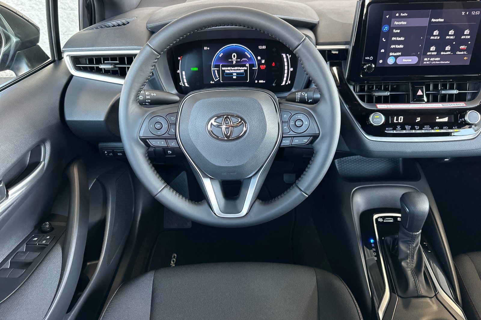 Used 2026 Toyota Corolla SE w/ SE Premium Package FWD image 13