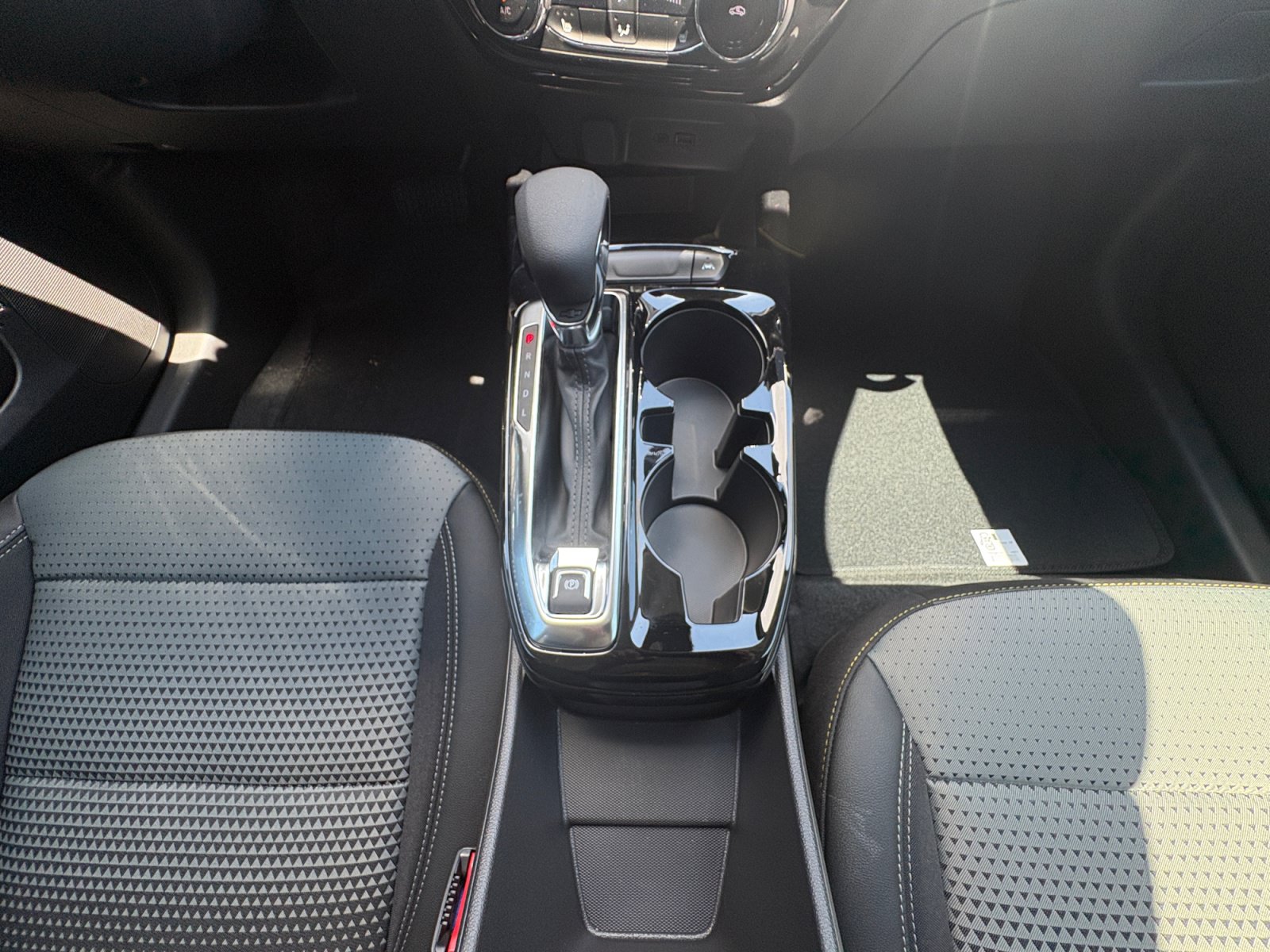 New 2026 Chevrolet Trax LT w/ Driver Confidence Package FWD image 13