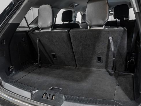 Used 2021 Ford Explorer XLT w/ Equipment Group 202A image 53