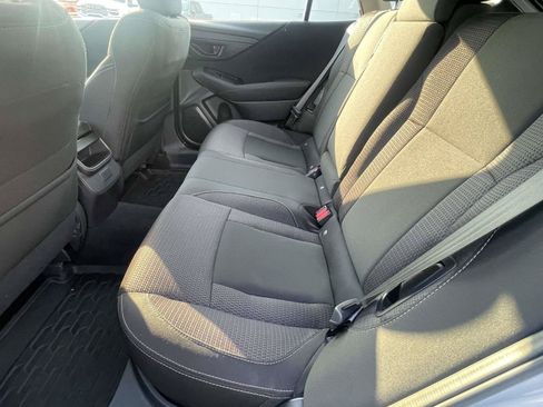Used 2025 Subaru Outback AWD/4WD image 13