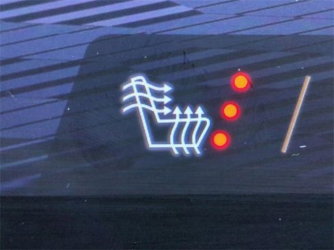 Used 2024 Chevrolet Traverse Z71 image 23