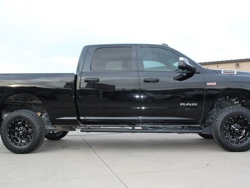 Used 2022 RAM 2500 Tradesman image 18