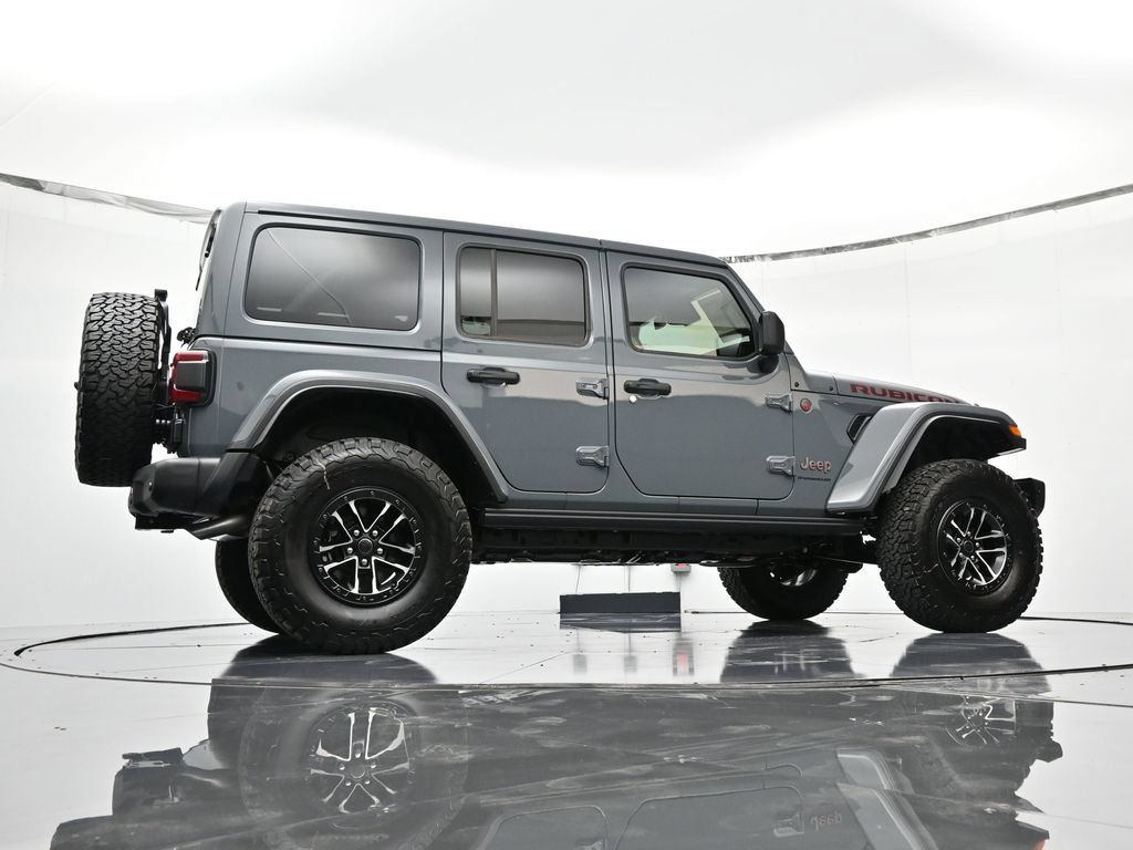 New 2025 Jeep Wrangler Unlimited Rubicon AWD/4WD image 39