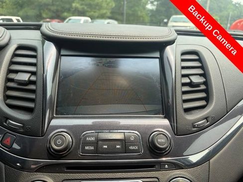 Used 2018 Chevrolet Impala Premier FWD image 21