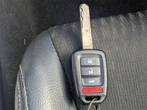 Used 2016 Honda Accord Sport image 29