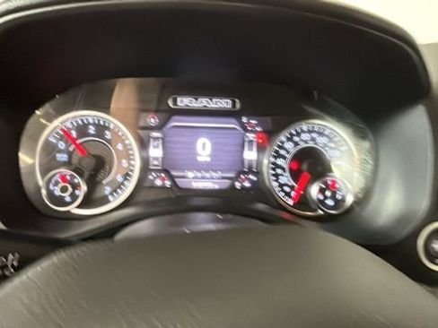 Used 2022 RAM 1500 Big Horn AWD/4WD image 18