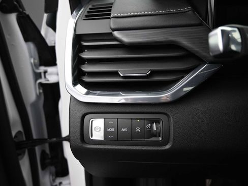 New 2026 GMC Acadia Elevation w/ Elevation Premium Package image 9