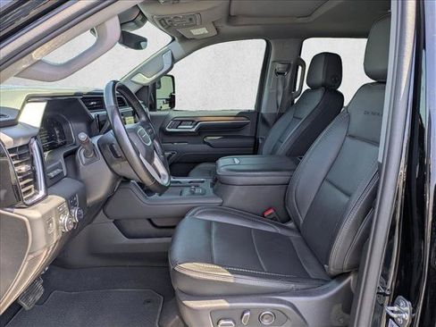 Used 2024 GMC Sierra 2500 Denali w/ Denali Reserve Package AWD/4WD image 17