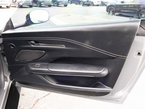 Used 2025 Aston Martin V8 Vantage Coupe image 49