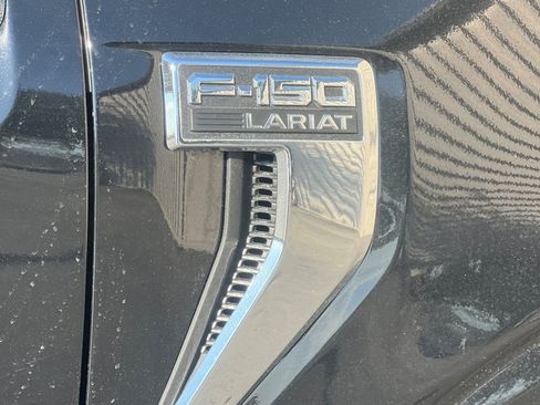 Used 2023 Ford F150 Lariat w/ FX4 Off-Road Package AWD/4WD image 29